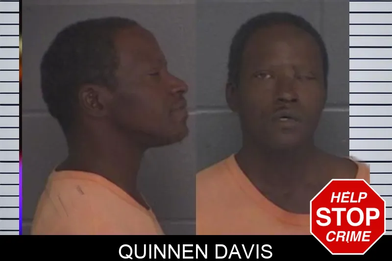 Quinnen Davis mugshot