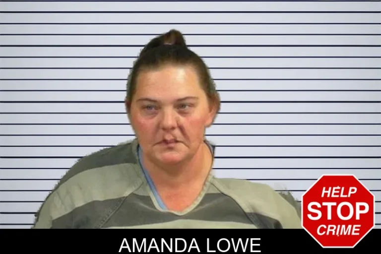 Amanda Lowe