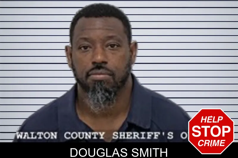 Douglas Smith mugshot