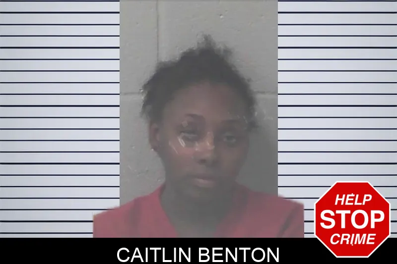 Caitlin Benton mugshot