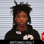 Antonio Holt mugshot