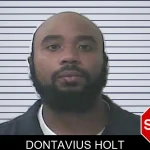 Dontavius Holt mugshot
