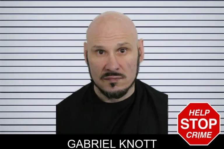 Gabriel Knott