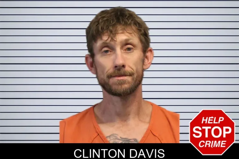 Clinton Davis