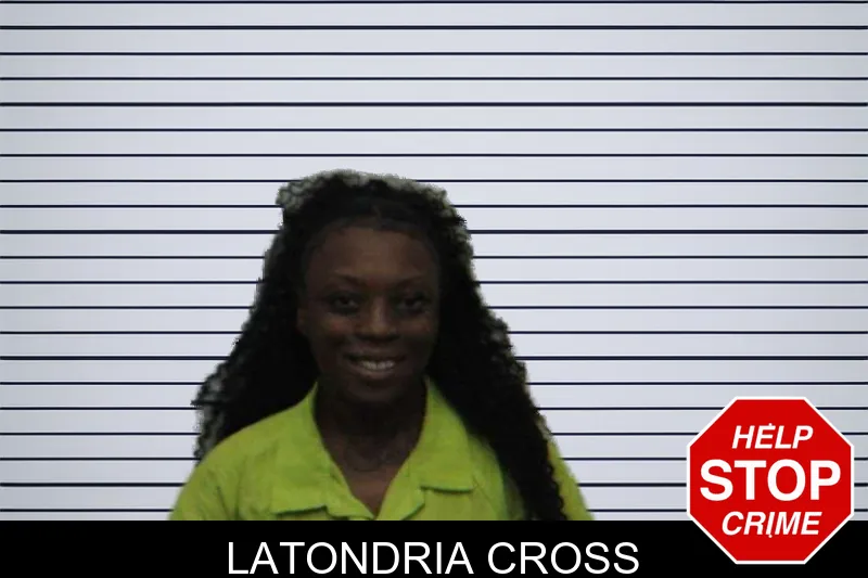 Latondria Cross mugshot