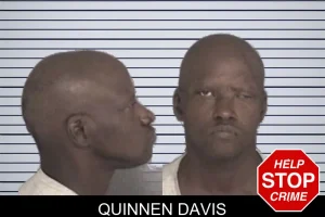 Quinnen Davis mugshot