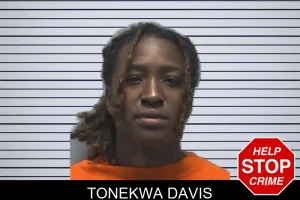 Tonekwa Davis mugshot